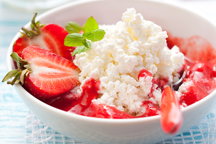 FRUITY-COTTAGE-CHEESE